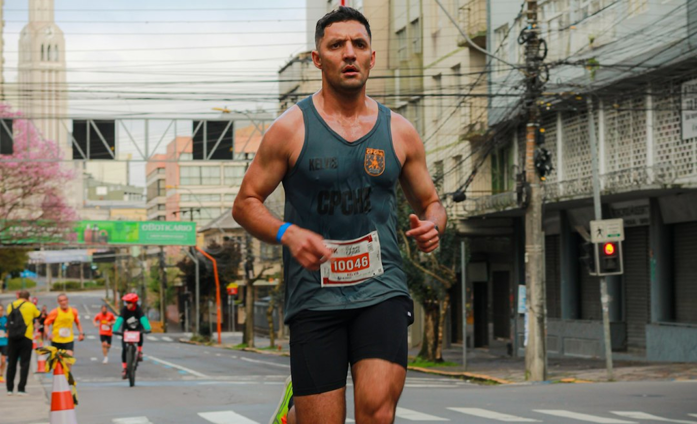 Runner at race